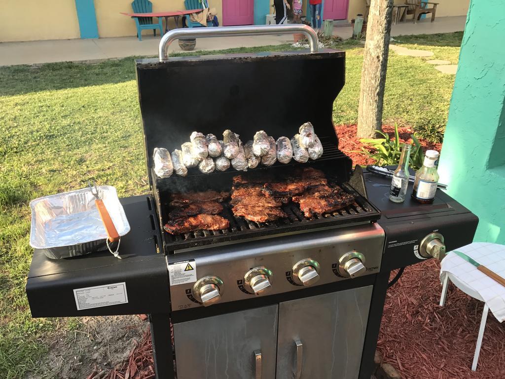 South Beach Inn - ココアビーチ エクステリア 写真