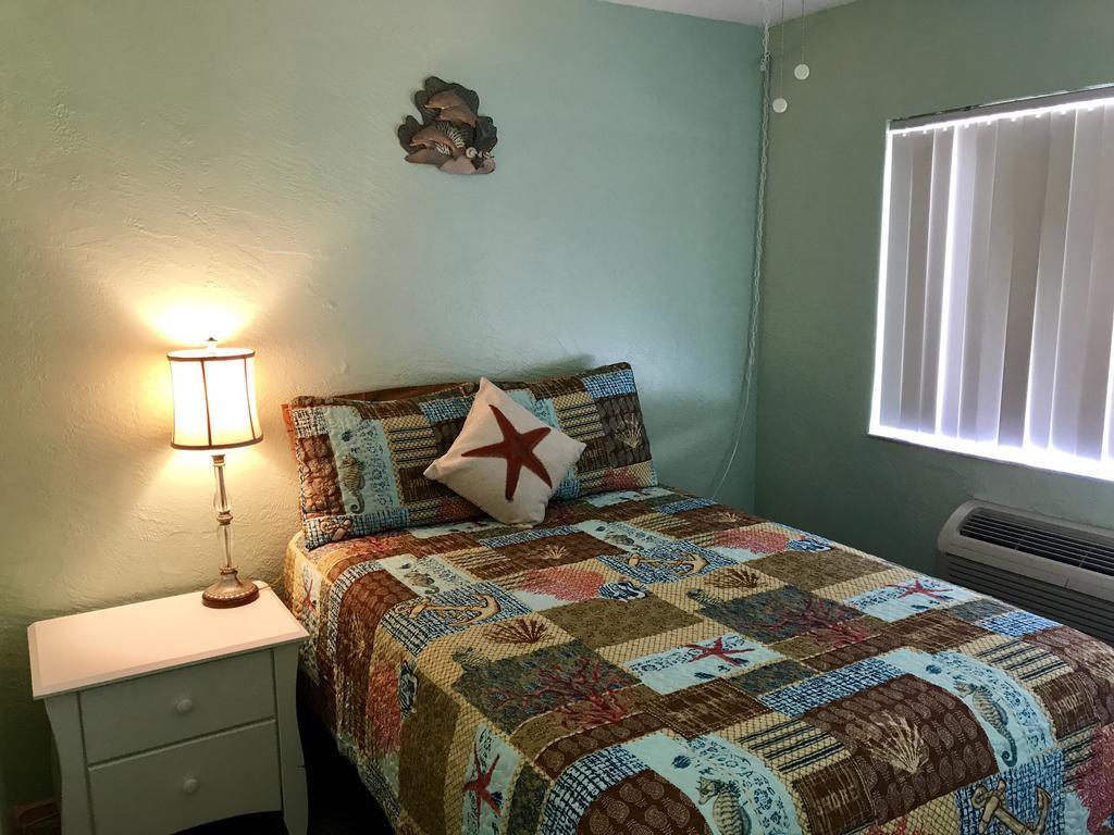 South Beach Inn - ココアビーチ エクステリア 写真