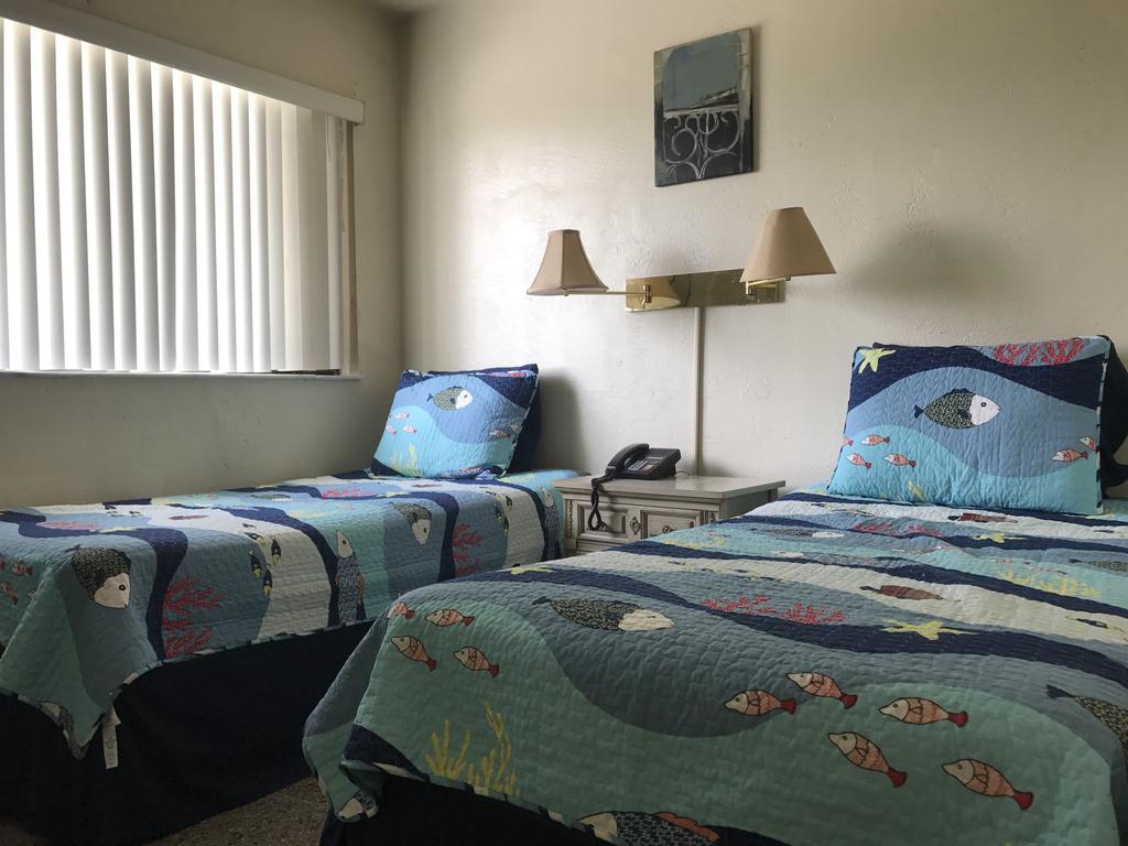 South Beach Inn - ココアビーチ エクステリア 写真